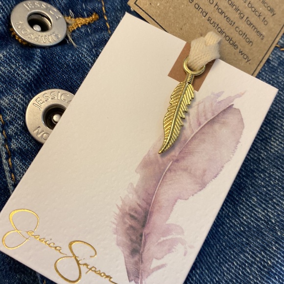 Jessica Simpson Women's Arrow Straight Ankle Jean NWT - Picture 12 of 15